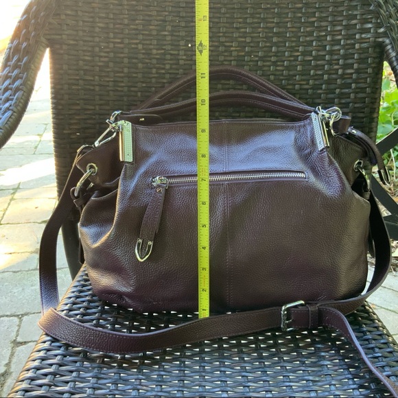 Heshe Leather Tote - Picture 9 of 12